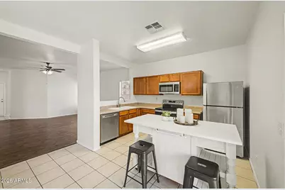 15466 W Cameron Drive, Surprise, AZ 85379 - Photo 11