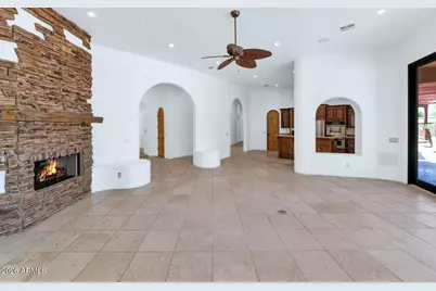 14022 N 83rd Street, Scottsdale, AZ 85260 - Photo 3