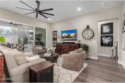 11385 N Luckenbach Street, Surprise, AZ 85388 - Photo 9