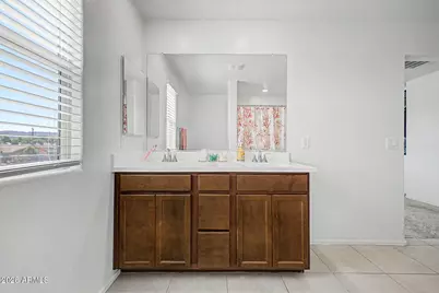 5833 S 23rd Drive, Phoenix, AZ 85041 - Photo 19