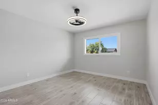 3453 W Hearn Rd, Phoenix, AZ 85053 - Photo 11