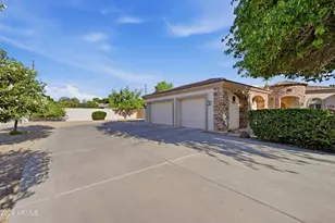 3559 E Pearl Cir, Mesa, AZ 85213 - Photo 3