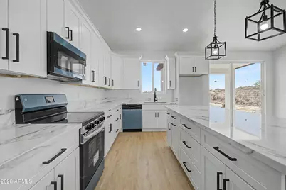 32959 W Elwood Street, Tonopah, AZ 85354 - Photo 11