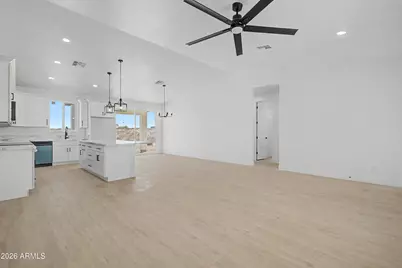 32959 W Elwood Street, Tonopah, AZ 85354 - Photo 5