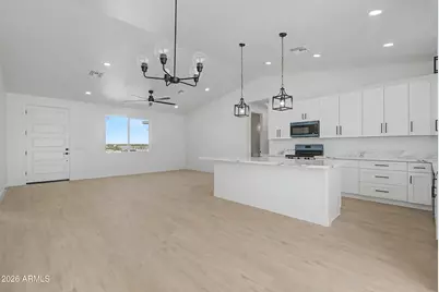 32959 W Elwood Street, Tonopah, AZ 85354 - Photo 9