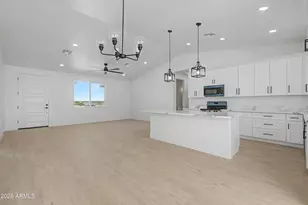 32959 W Elwood St, Tonopah, AZ 85354 - Photo 9