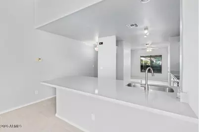 17715 W Redfield Road, Surprise, AZ 85388 - Photo 11