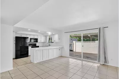 8548 E McDonald Drive, Scottsdale, AZ 85250 - Photo 5