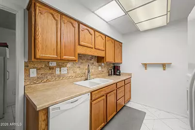 10020 W Royal Oak Road #F, Sun City, AZ 85351 - Photo 9