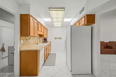 10020 W Royal Oak Road #F, Sun City, AZ 85351 - Photo 11