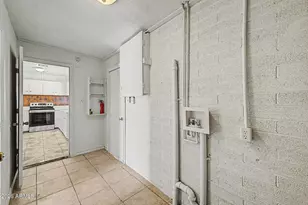 3207 N 54th Ave, Phoenix, AZ 85031 - Photo 25
