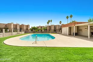 742 E Pepper Dr, Casa Grande, AZ 85122 - Photo 35