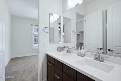 3034 E Desert Lane, Phoenix, AZ 85042 - Photo 23