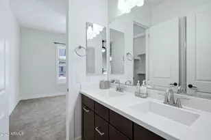 3034 E Desert Ln, Phoenix, AZ 85042 - Photo 23