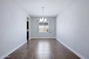 3034 E Desert Ln, Phoenix, AZ 85042 - Photo 17