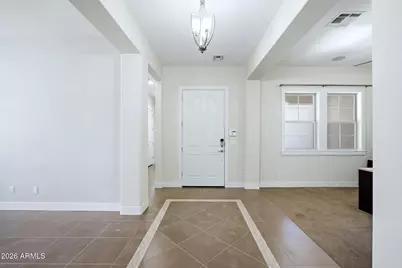 3034 E Desert Lane, Phoenix, AZ 85042 - Photo 5
