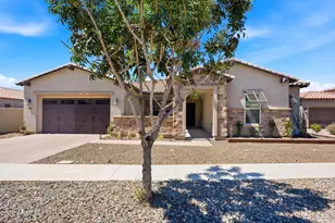 3034 E Desert Ln, Phoenix, AZ 85042 - Photo 1
