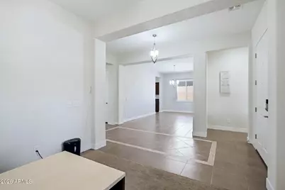 3034 E Desert Lane, Phoenix, AZ 85042 - Photo 5