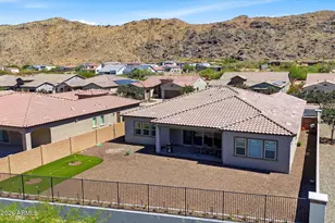 3034 E Desert Ln, Phoenix, AZ 85042 - Photo 39
