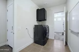 3034 E Desert Ln, Phoenix, AZ 85042 - Photo 29