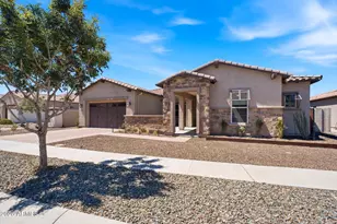 3034 E Desert Ln, Phoenix, AZ 85042 - Photo 3