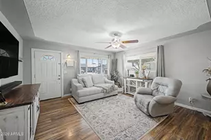 338 N Hall, Mesa, AZ 85203 - Photo 5