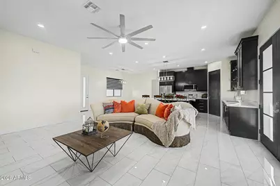 18772 W Beechnut Drive, Buckeye, AZ 85326 - Photo 11