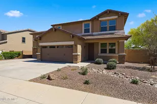 7857 W Molly Dr, Peoria, AZ 85383 - Photo 5