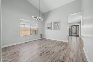 24821 N 37th Ln, Glendale, AZ 85310 - Photo 9