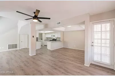 4389 S Potter Drive, Tempe, AZ 85282 - Photo 11