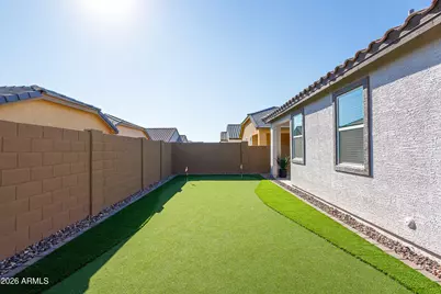 15557 W Kendall Street, Goodyear, AZ 85338 - Photo 17