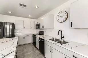 3216 W Molly Ln, Phoenix, AZ 85083 - Photo 23