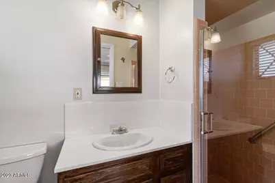 4320 E Clarendon Avenue, Phoenix, AZ 85018 - Photo 21