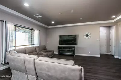43856 N Hudson Trail, New River, AZ 85087 - Photo 13