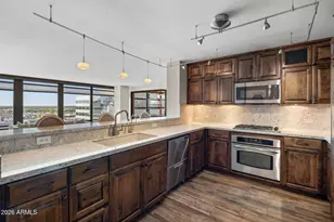 4808 N 24th St, Phoenix, AZ 85016 - Photo 9