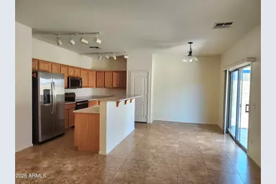 17938 W Port Royale Lane, Surprise, AZ 85388 - Photo 5