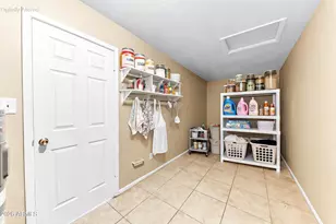 4723 E Vineyard Rd, Phoenix, AZ 85042 - Photo 13