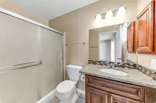 4723 E Vineyard Rd, Phoenix, AZ 85042 - Photo 19