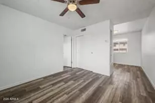 2209 S Granada Dr, Tempe, AZ 85282 - Photo 11