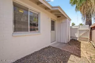 2209 S Granada Dr, Tempe, AZ 85282 - Photo 15