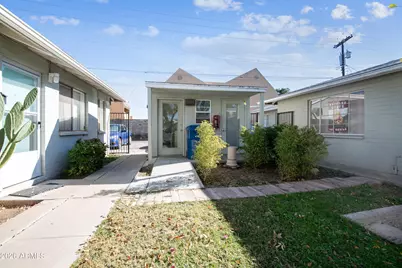 2209 S Granada Drive #C, Tempe, AZ 85282 - Photo 11