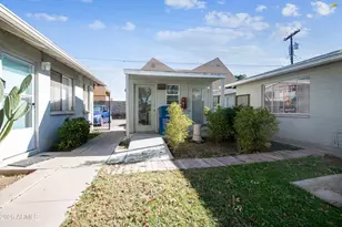 2209 S Granada Dr, Tempe, AZ 85282 - Photo 11
