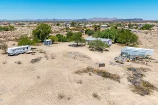 35509 W Indian School Rd, Tonopah, AZ 85354 - Photo 1