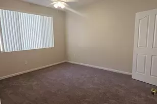 16013 S Desert Foothills Pkwy, Phoenix, AZ 85048 - Photo 7