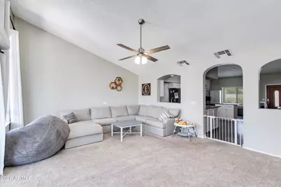 19215 N 11th Place, Phoenix, AZ 85024 - Photo 11