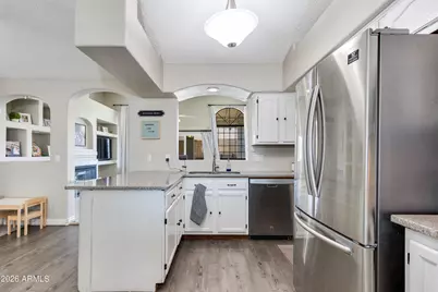 19215 N 11th Place, Phoenix, AZ 85024 - Photo 7