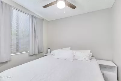 19215 N 11th Place, Phoenix, AZ 85024 - Photo 15