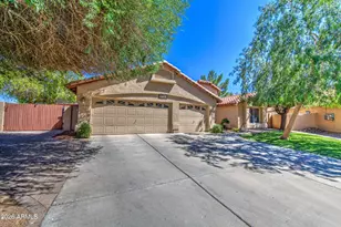 5721 W Ironwood Dr, Glendale, AZ 85302 - Photo 3