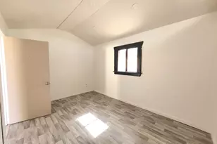 3401 W St Moritz Ln, Phoenix, AZ 85053 - Photo 17
