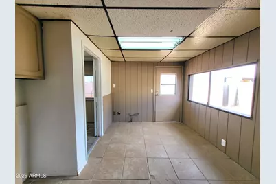 3401 W Saint Moritz Lane, Phoenix, AZ 85053 - Photo 13